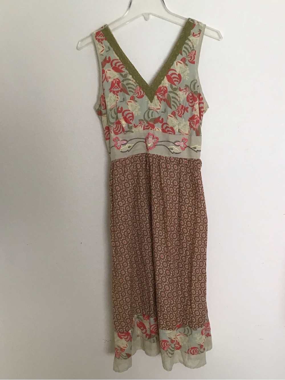 MLLE Gabrielle bohemian dress with contrasting fabric, crochet and embroidery